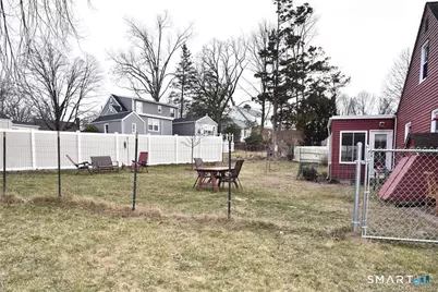 32 Barton Circle, North Haven, CT 06473 - Photo 23