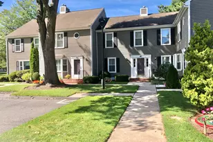 409 Georgetown Dr, Glastonbury, CT 06033 - Photo 1