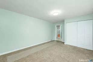 8 Lincoln Ave, West Hartford, CT 06117 - Photo 25