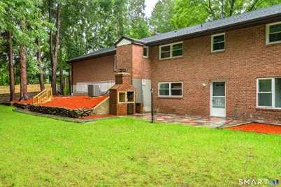 8 Lincoln Avenue, West Hartford, CT 06117 - Photo 5