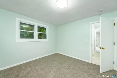 8 Lincoln Avenue, West Hartford, CT 06117 - Photo 21