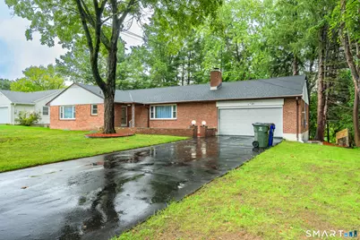 8 Lincoln Avenue, West Hartford, CT 06117 - Photo 1