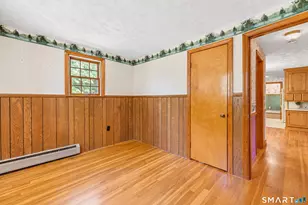 27 Queen St, Enfield, CT 06082 - Photo 19