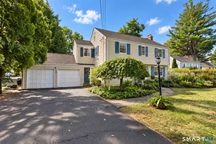 7 Braintree Dr, West Hartford, CT 06117 - Photo 27