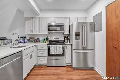 25 Grand Street #105, Norwalk, CT 06851 - Photo 3