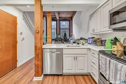 25 Grand Street #105, Norwalk, CT 06851 - Photo 5