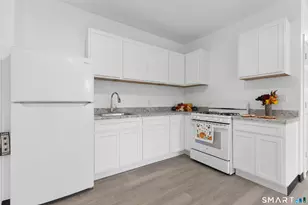 654 Park St, Hartford, CT 06106 - Photo 1