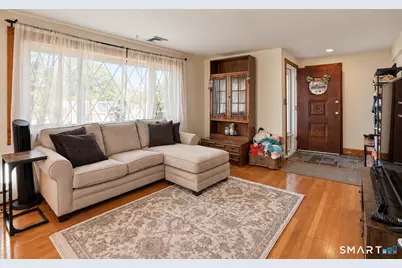 103 Central Avenue, West Haven, CT 06516 - Photo 3