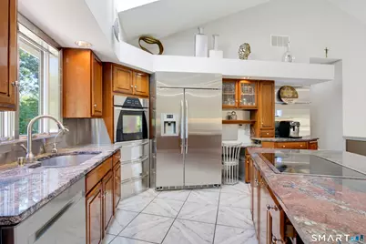 91 Park Avenue, Shelton, CT 06484 - Photo 5