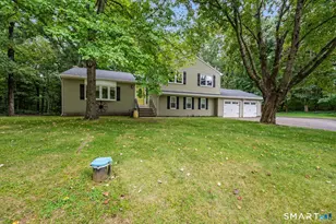 10 Wagon Wheel Dr, Prospect, CT 06712 - Photo 1