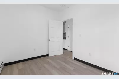 654 Park Street, Hartford, CT 06106 - Photo 9