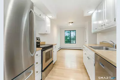 125 Warner Hill Road #70, Stratford, CT 06615 - Photo 5