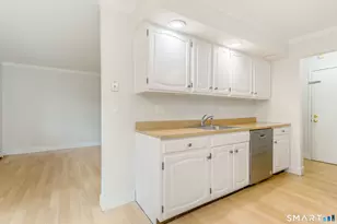 125 Warner Hill Rd, Stratford, CT 06615 - Photo 7