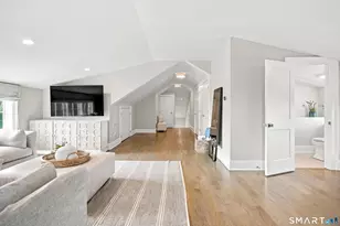 297 Lalley Blvd, Fairfield, CT 06824 - Photo 33