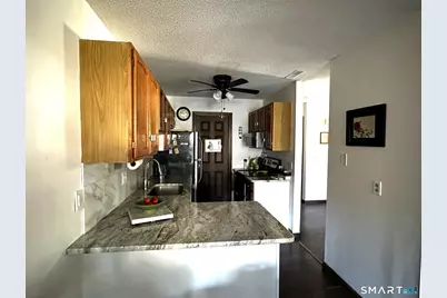 102 Timber Ridge #102, Southington, CT 06489 - Photo 5