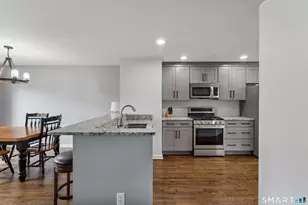404 Sienna Dr, Danbury, CT 06810 - Photo 11