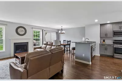 404 Sienna Drive #404, Danbury, CT 06810 - Photo 5