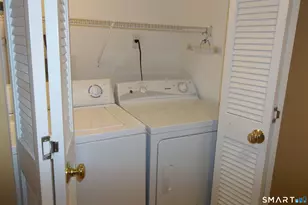 251 Bridge St, Stamford, CT 06905 - Photo 11
