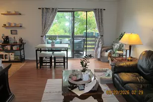 84 Kent Ct, Meriden, CT 06450 - Photo 5