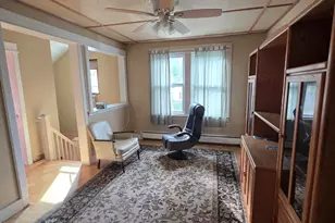 47-49 Whiton St, Windsor Locks, CT 06096 - Photo 21