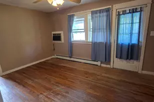 47-49 Whiton St, Windsor Locks, CT 06096 - Photo 25