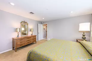 821 Townsend Ave, New Haven, CT 06512 - Photo 27