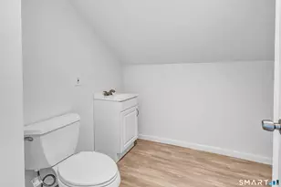 72 Bennett Ave, Waterbury, CT 06708 - Photo 31