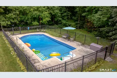 16 Benham Hill Place, Hamden, CT 06514 - Photo 7