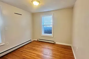 49 Pleasant St, Ansonia, CT 06401 - Photo 13