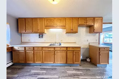 1 Edith Street, Windsor Locks, CT 06096 - Photo 7