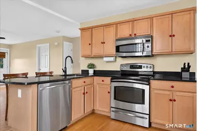 1 Harbor View Lane #1, Norwich, CT 06360 - Photo 15