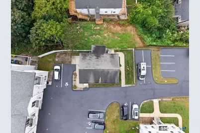 1 Harbor View Lane #1, Norwich, CT 06360 - Photo 3