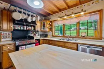 17 Markham Road, East Hampton, CT 06424 - Photo 11