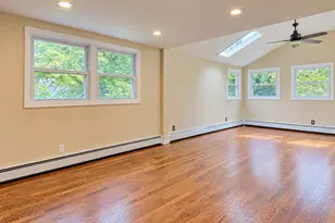 54 Halsey Dr, Wallingford, CT 06492 - Photo 9