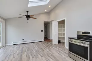 54 Halsey Dr, Wallingford, CT 06492 - Photo 7