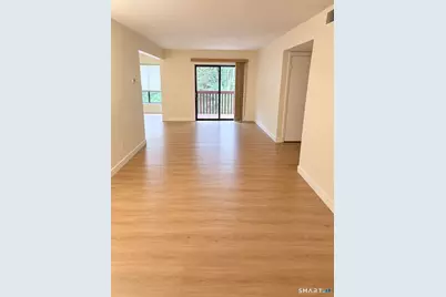 40 Woodsedge Drive #1C, Newington, CT 06111 - Photo 3