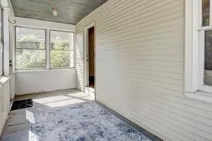 98 Norman St, Manchester, CT 06040 - Photo 3