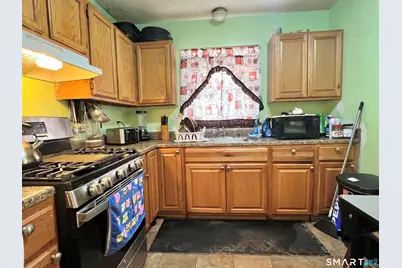 54-56 Fairmount Street, Hartford, CT 06120 - Photo 7