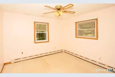 20 Damon Heights Road, East Lyme, CT 06357 - Photo 11
