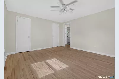 527 Clintonville Road, North Haven, CT 06473 - Photo 27
