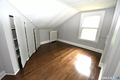 880 South Quaker Lane, West Hartford, CT 06110 - Photo 11