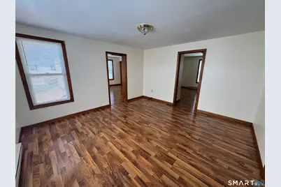 145 Hoadley (2nd Floor) Street, Naugatuck, CT 06770 - Photo 5