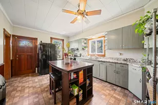 12 Hull St, Ansonia, CT 06401 - Photo 13