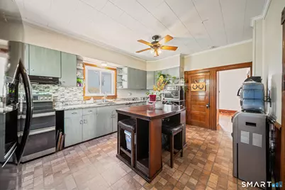 12 Hull Street, Ansonia, CT 06401 - Photo 11