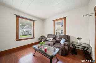 12 Hull St, Ansonia, CT 06401 - Photo 7