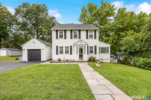 106 Country Club Rd, Middlebury, CT 06762 - Photo 1