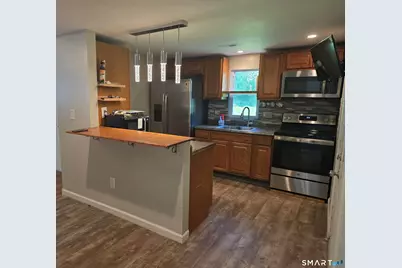 684 Main Street, Plymouth, CT 06782 - Photo 11