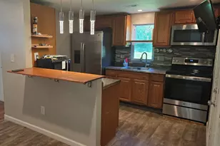 684 Main St, Plymouth, CT 06782 - Photo 11
