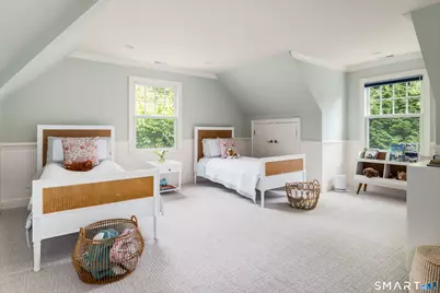 246 E Middle Patent Road, Greenwich, CT 06831 - Photo 15