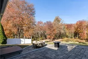 144 Pond Cir, Glastonbury, CT 06033 - Photo 21